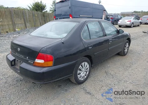 1999 Nissan Altima Gle/Gxe/Se/Se-L/Xe from USA, damaged, VIN 1N4DL01D9XC109999